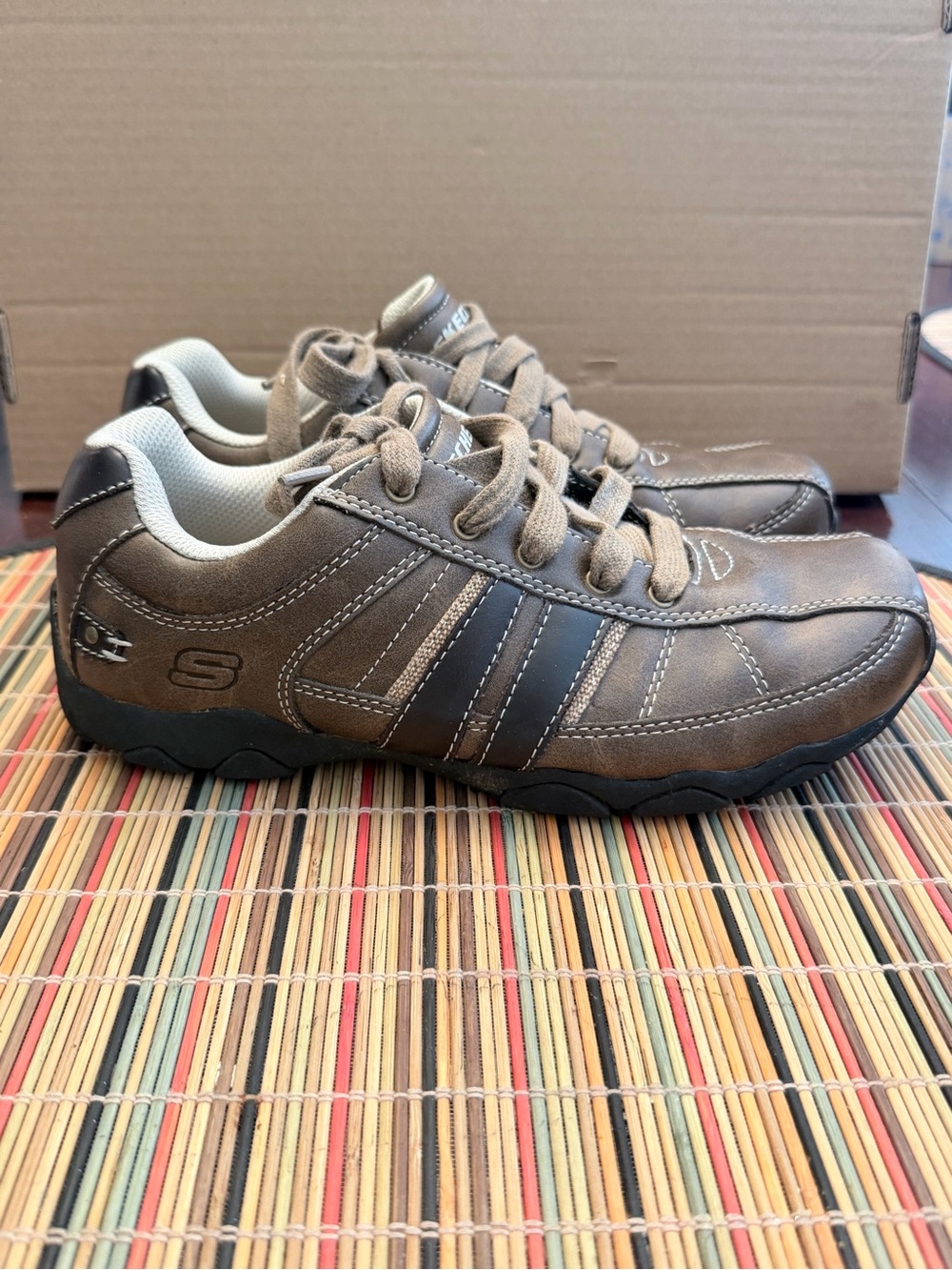 Skechers Citywalk Malton Youth Size 5
